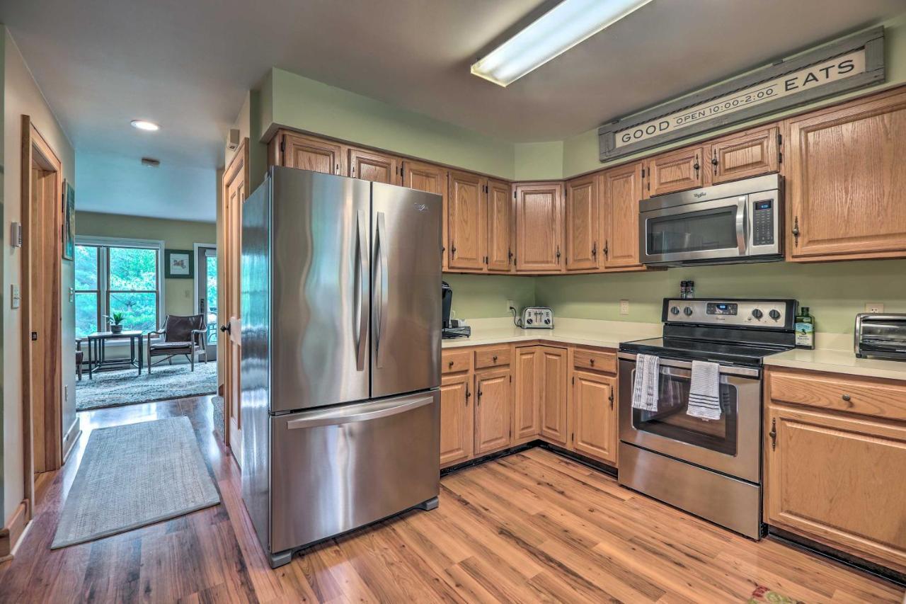 Lake Placid Gem With Patio And Views Less Than 1 Mi To Beach! Extérieur photo